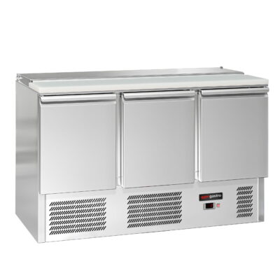 Saladette Eco – 1,37 x 0,7 M – con 3 puertas  GGM Gastro